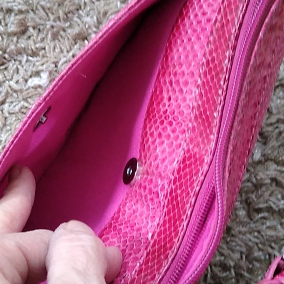 Etienne Aigner purse - Picture 8 of 12